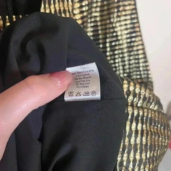 Tuckernuck Metallic Lucia Peplum Sleeveless Top - Picture 2 of 5